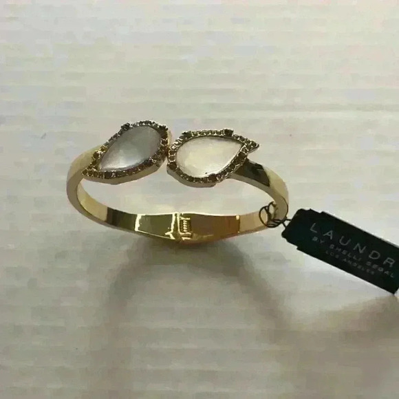 Laundry new Gold Tone Gray Pave Stone Bracelet - Picture 3 of 8